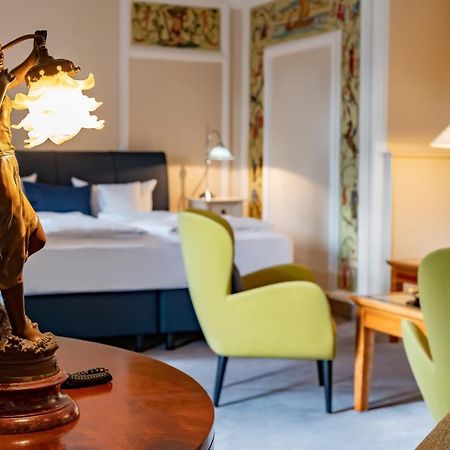 Romantik Jugendstilhotel Bellevue Трабен-Трарбах Экстерьер фото