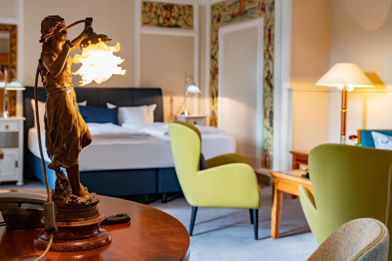 Romantik Jugendstilhotel Bellevue Трабен-Трарбах Экстерьер фото