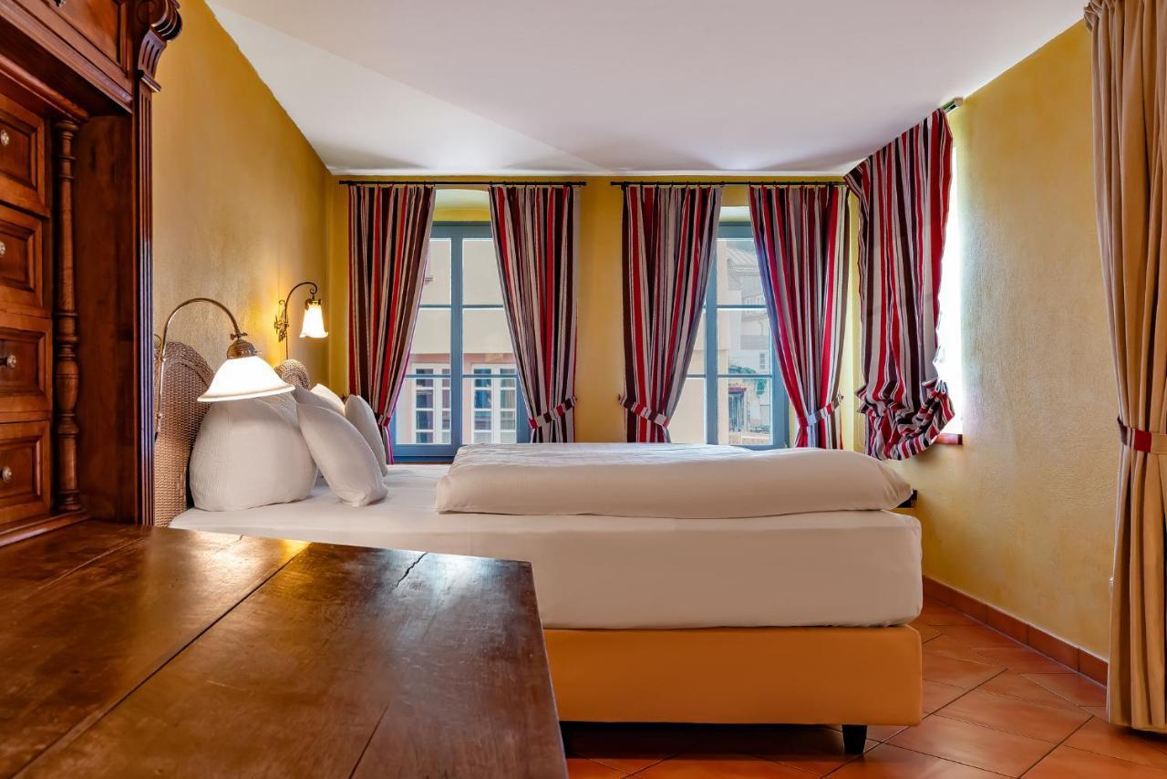 Romantik Jugendstilhotel Bellevue Трабен-Трарбах Экстерьер фото